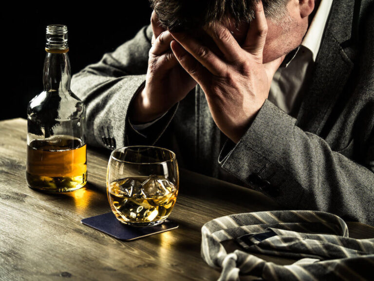 Jak problemy z alkoholem wpływają na życie rodzinne.